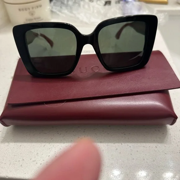 Gucci | Accessories | Gucci Burgundy Sunglasses Brand New  display picture 2